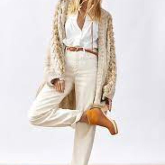 Cardigan - Picture 3 of 8